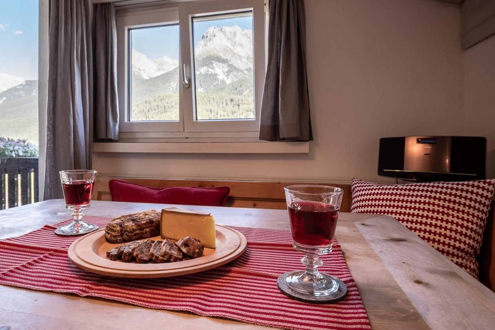 Chasa Gernet Buorcha Lägenhet Scuol Exteriör bild
